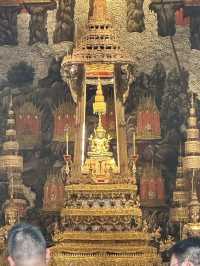 วัดพระศรีรัตนศาสดาราม วัดคู่บ้านคู่เมืองของแผ่นดิน