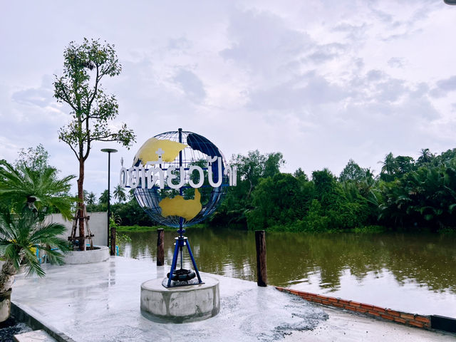 บ้านก๋วยเตี๋ยวซีฟู้ด By ป้าทิ้ง มิชลินไกด์