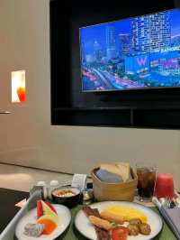 🍽️ Feast in Style: Dining Delights at W Bangkok!
