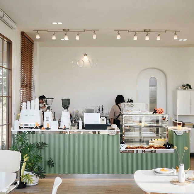 SO.W Cafe (โซว คาเฟ่) - คาเฟ่สไตล์มินิมอล