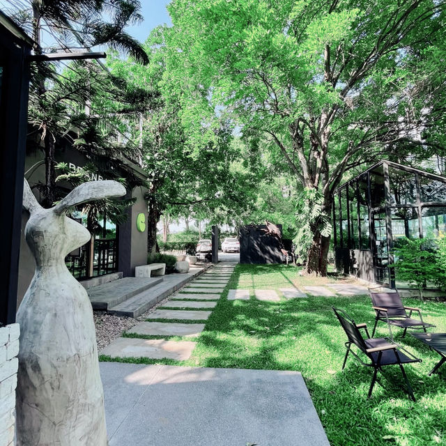 Beanbag Coffee เป็นคาเฟ่สไตล์มินิมอล