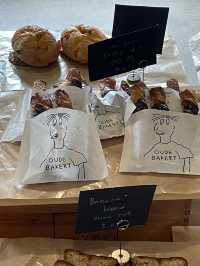 この前ソンス行った時に行ったこのカフェレベチすぎて共有、、"oude bakery"🥐