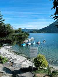 “Perfect Summer Escape by the Lake”