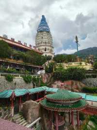A Temple Escape Without Breaking the Bank