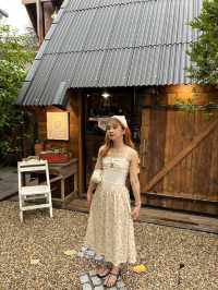 Ellen Cafe House