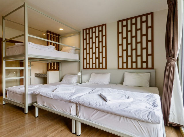 Siamaze Hostel 