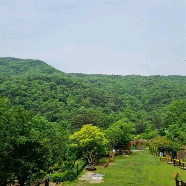 Hyangjok-san Hike