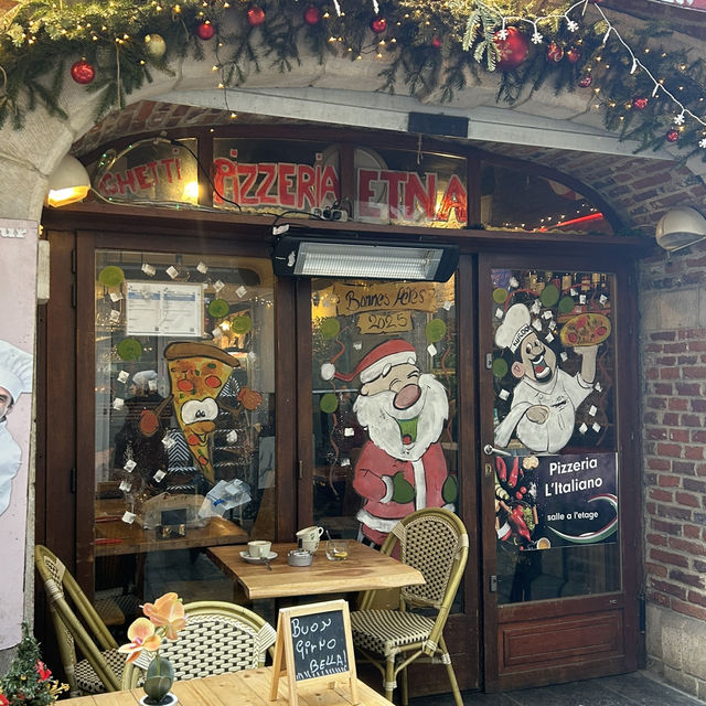 겨울 브뤼셀 길거리 느낌 🧑‍🎄