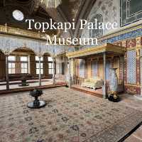 🕌🌊 Topkapi Palace: A Glimpse into Ottoman Grandeur
