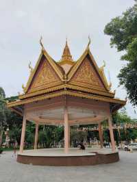 Wat Phnom: A Cultural Landmark on Phnom Penh’s Hilltop