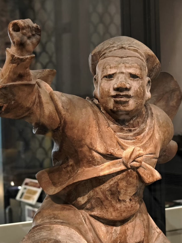 A Tranquil Cultural Treasure – My Visit to Nara National Museum, Nara
