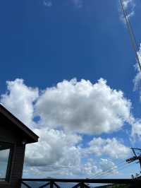 【清里テラスで空とつながる絶景体験】標高1900mの天空リゾート🌤️🗻 