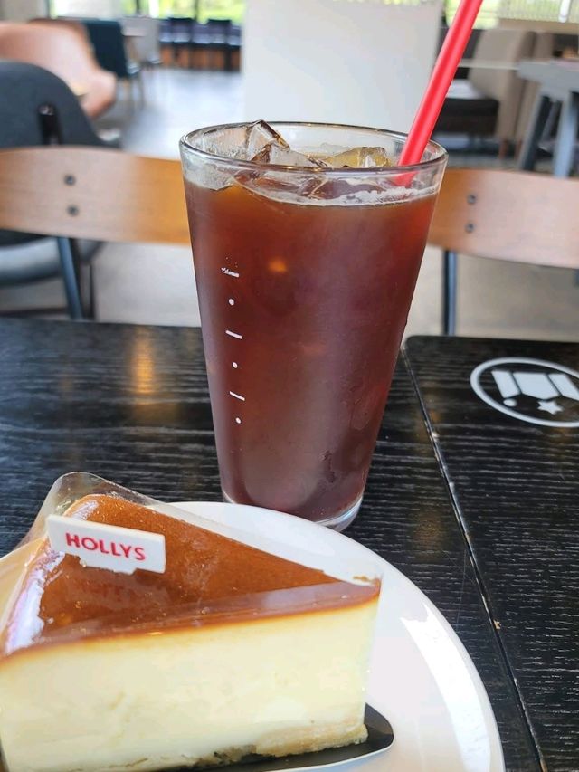 대한민국 구미 | 금오산 아래 아늑한 휴식처: 할리스 커피! ☕️🌿