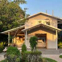 % Arabica Cafe