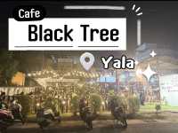 Black tree cafe