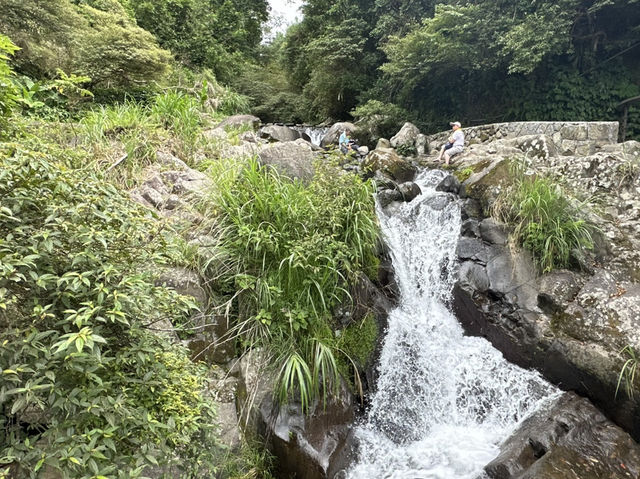 草山觀瀑吊橋。猴崁圳古道