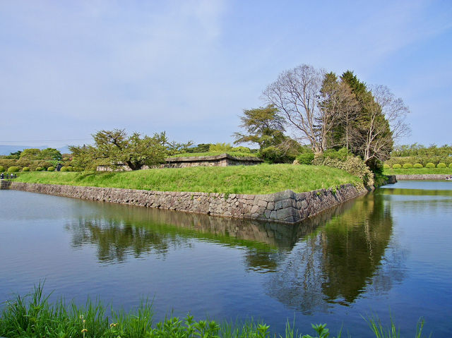 🌸 Walking Through History: A Peaceful Stroll at Goryōkaku Park