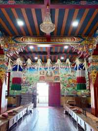 【インド・ダージリン グル・サキャ僧院】ダージリンの奥地に静かに祈りが響く場所