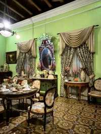 A Glimpse into Peranakan Grandeur – My Visit to Pinang Peranakan Mansion