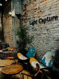 Light Capture Café by H.O.N