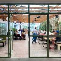 Neighboorhood food Cafe