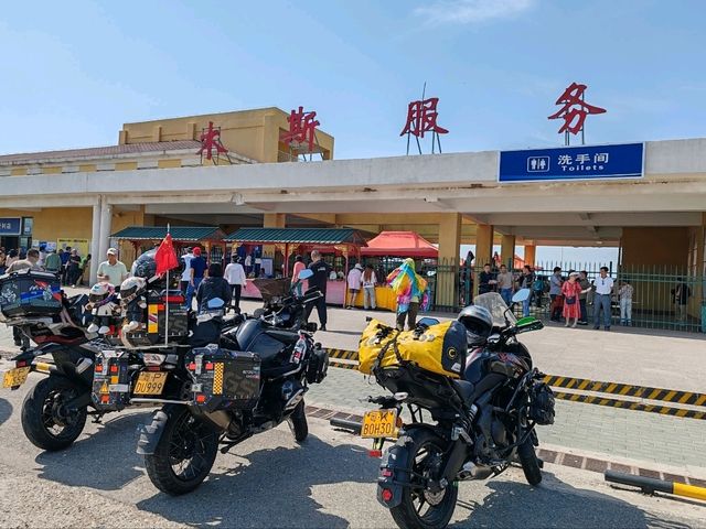 Musi Service Area: More Than Just a Pit Stop – A Vibrant Highway Marketplace