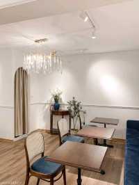 Longing Cafe Tea Room