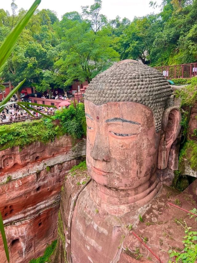 Leshan Giant Buddha – Where Stone Meets Spirit