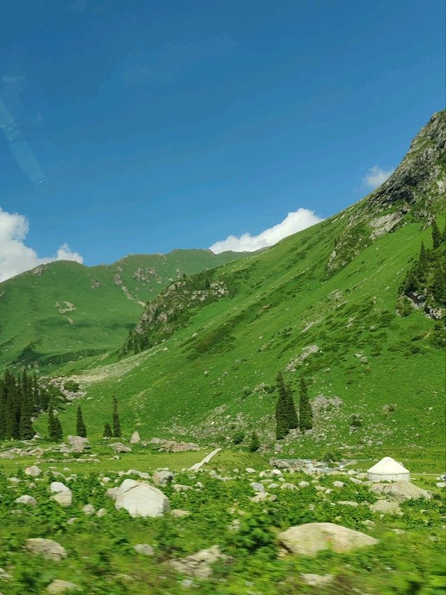 Tangbula：Journey to the Snowland Hot Springs
