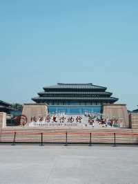 Qin‑Han Pavilion