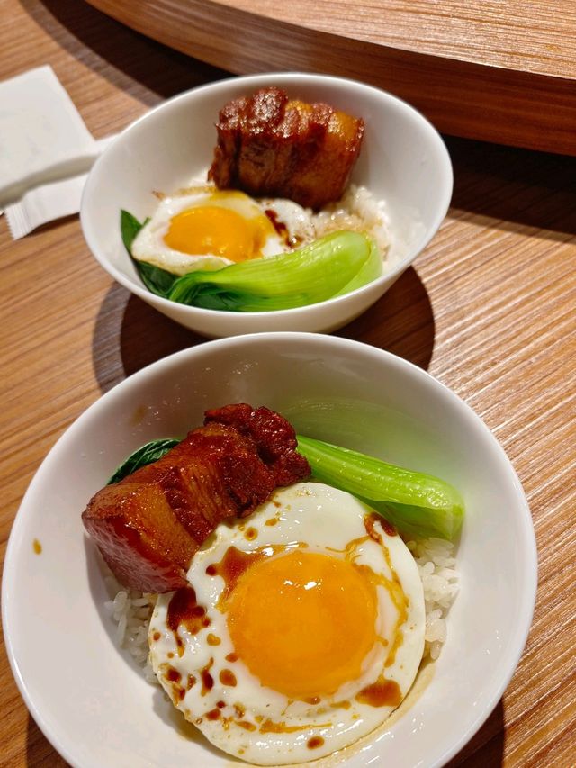 台北美食 ，L C Française法租界 黃金雞湯開箱