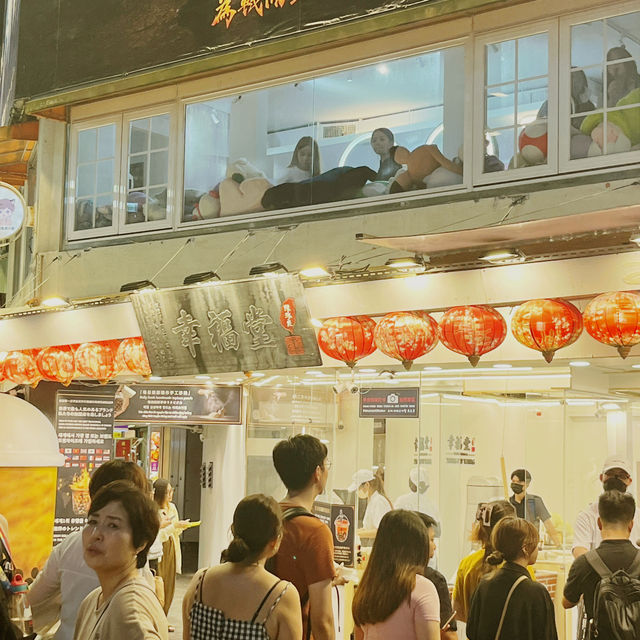 🌙 After Dark in Taipei: Hidden Local Flavor in Huaxi & Xichang Night Markets