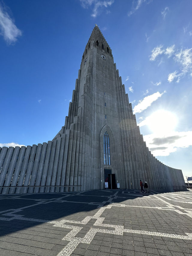 🇮🇸 哈爾格林姆教堂｜雷克雅維克的天際線守護者