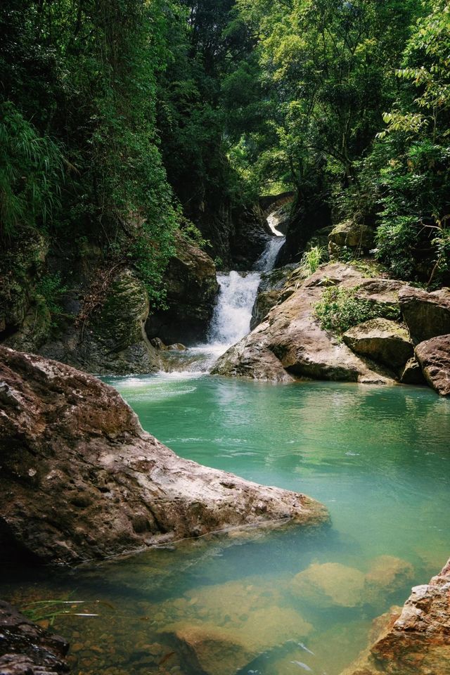 山間小景—三折瀑