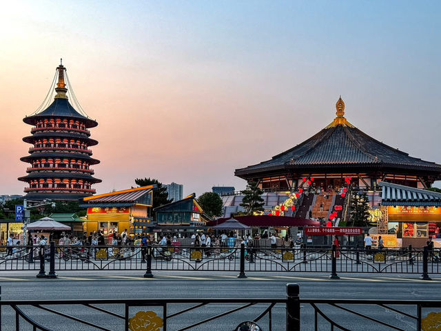 Luoyang, China 🚩