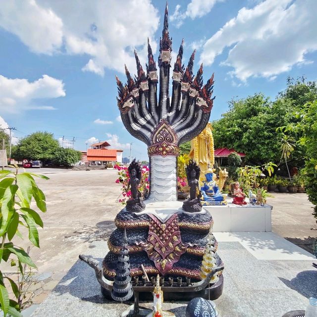 วัดปากคลองพระอุดม อำเภอปากเกร็ด จังหวัดนนทบุรี
