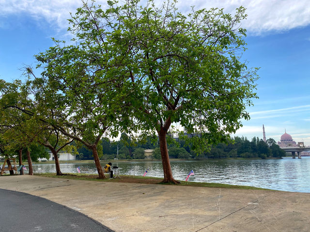 Taman Botani Putrajaya – Malaysia’s Green Paradise in the City