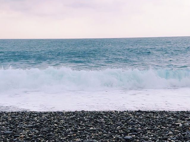 I Could’ve Sat Here All Day — Qixingtan Beach Is That Peaceful