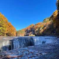🌊 Fukiware Falls – One of Japan’s Top 100 Waterfalls 🌊