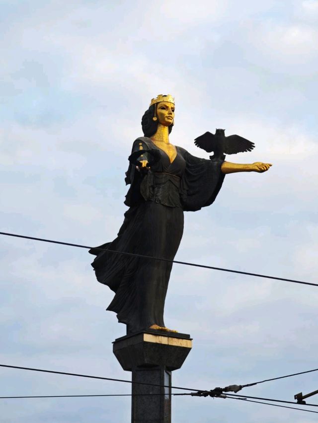 城市的守護女神#聖索菲亞紀念碑（The Monument of Saint Sofia - Patron of City）-Sofia Bulgaria