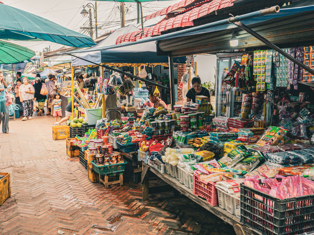 Morning Market