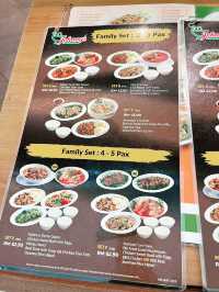 Johnny’s Restaurant at Vivacity Megamall: The Perfect Hotpot Buffet Spot in Kuching