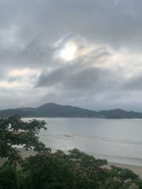 Seaside Autumn Escape🌅