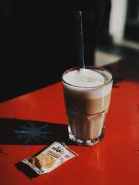 瑞士旅行 在黑膠與咖啡之間,遇見日內瓦的慢節奏