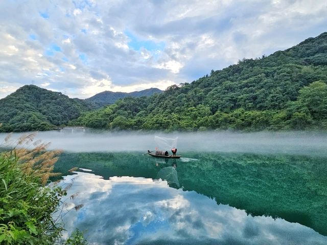 山水梦境,晨雾江上飘,云海脚下流 | 蹒跚小旅人 山水梦境,晨雾江上飘,云海脚下流 | 蹒跚小旅人