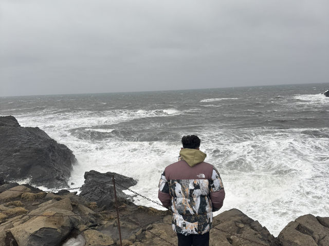 🌌 AURORA HUNTING IN ICELAND — CHASING THE DANCING LIGHTS OF THE NORTH 🇮🇸✨ 🌌 AURORA HUNTING IN ICELAND — CHASING THE DANCING LIGHTS OF THE NORTH 🇮🇸✨