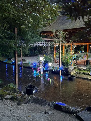 Kamigamo Shrine: Dragon God Worship and Wading in the Evening