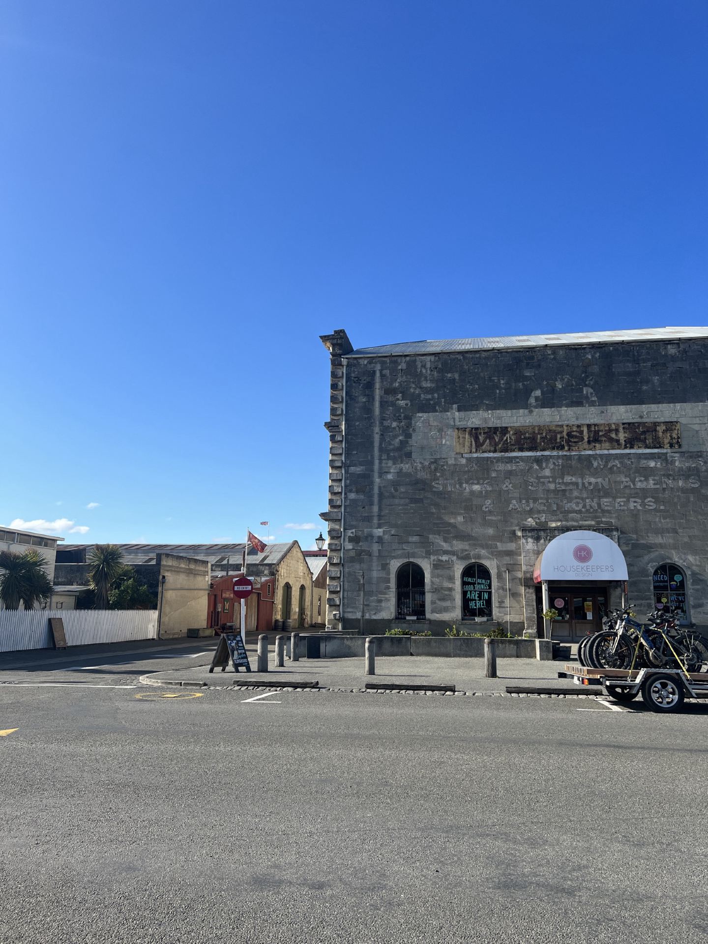 Ready for a wild Victorian adventure? Here’s how to spend a quirky day in Oamaru — New Zealand’s coolest historic town for steampunk fans and city wanderers 🕰️🤩

Top Spots to Visit:
Steampunk HQ: A must-see! This eccentric museum blends retro-futurist art, metal sculptures, and mind-bending gadgets. Located at 1 Humber Street, it’s open daily 10am–4pm (last entry 3:30pm). My tip: Snap pics in the yard with the massive steam engine and glowing “Portal.” It’s super photogenic and a total Instagram magnet!
Oamaru City Walk: Stroll past Victorian architecture, stone buildings, and local boutiques. If you’re into unique shops, check out the bookstores and antique stores dotted around the Old Town precinct. Insight: Bring comfy shoes; it’s easy to get distracted exploring all the tiny alleyways and heritage sites.

Wrap Up & Insider Tricks:
Getting Around: Oamaru is compact! Walking is the best way to see everything — saves money, lets you pop in anywhere, and you won’t miss those hidden gems.
Food Rec: For lunch, hit up the Harbour Street Bakery for epic pies or grab an espresso at The Roastery on Harbour Street. Local tip: Try the cheese scones, they’re legendary and perfect for refueling mid-walk.
Destination Tips: Oamaru is super relaxed; no visas required for most travelers (check the NZ govt site). Weather can change fast — bring a light jacket, even on sunny days.

#SteampunkHQ  #OamaruTravel  #NZAdventures 