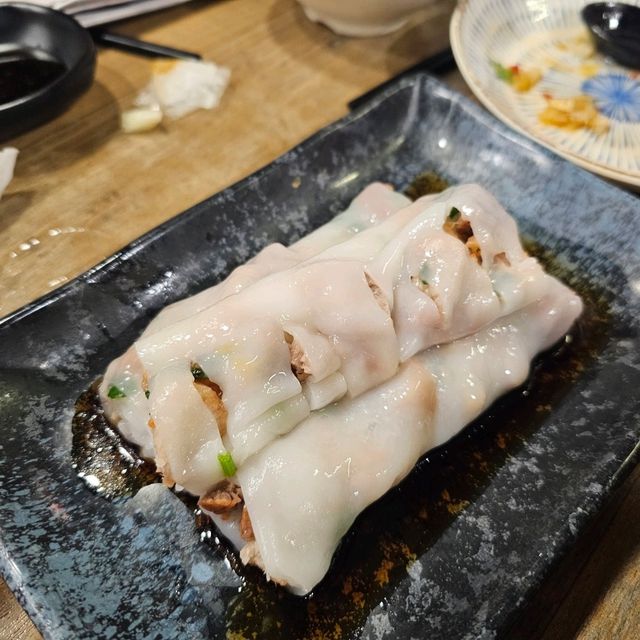 홍콩 딤섬&계란볶음밥 맛집 "Dim Sum Square"