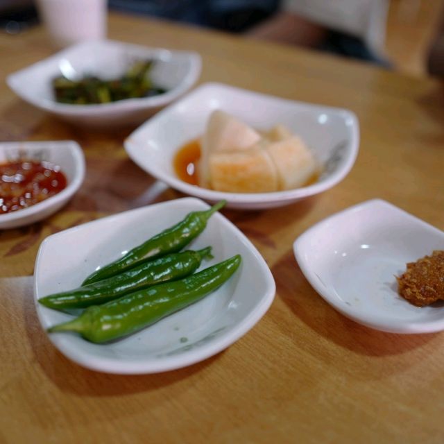 여행가는달 제주시의 해장국 맛집 우진해장국